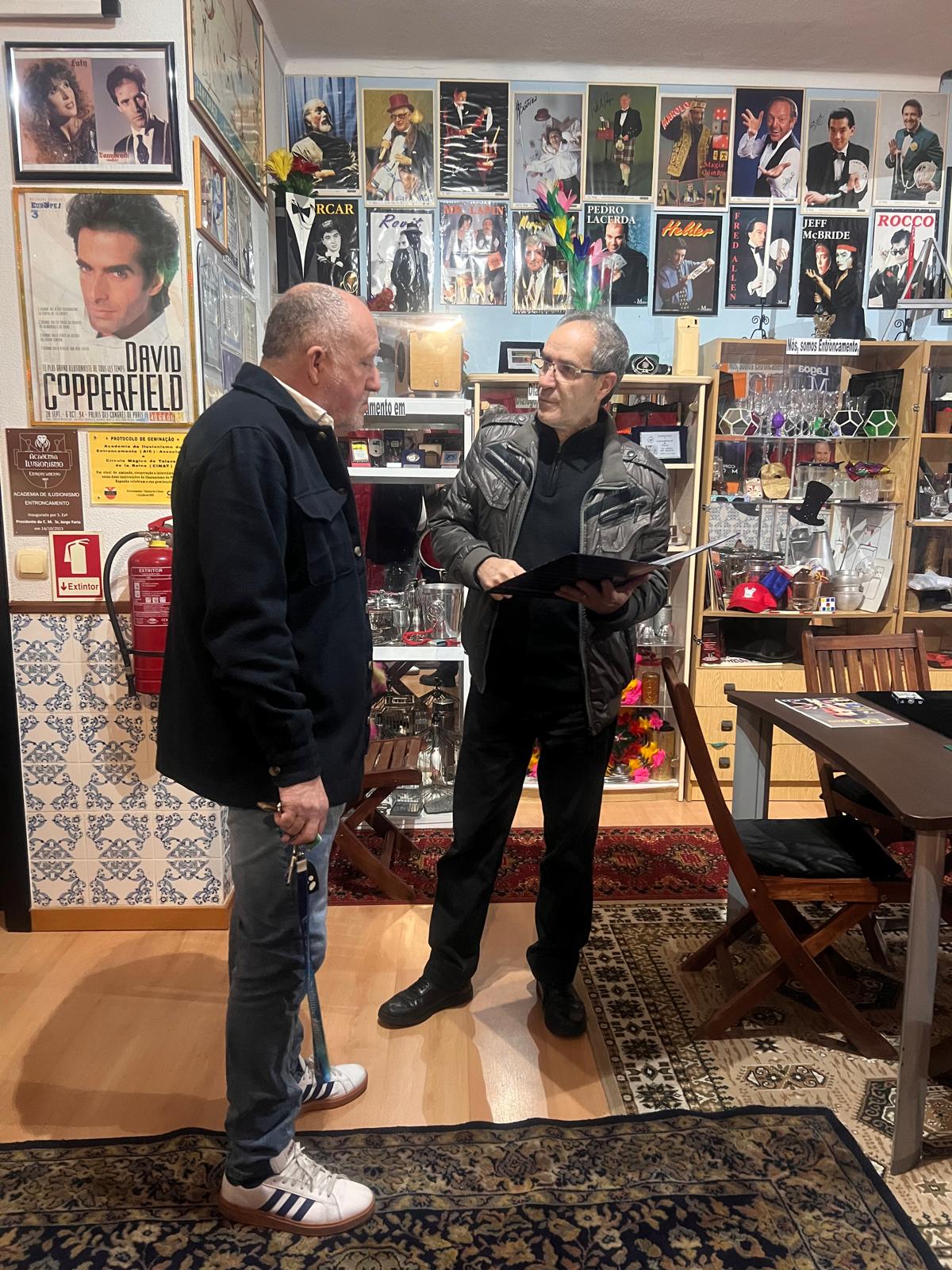 Convite e Visita às instalações da Academia de Ilusionismo do Entroncamento – AIE Associação